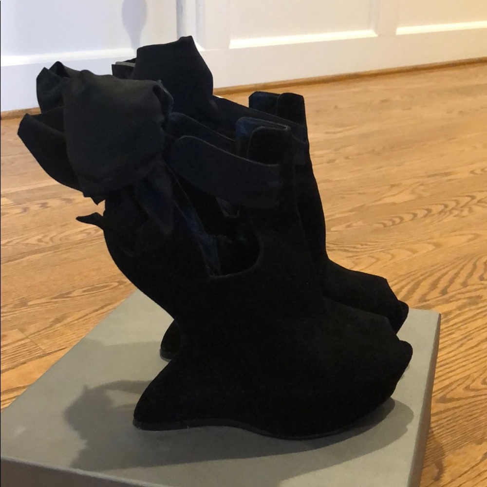 One of a kind Alexander McQueen Black Suede Shoes